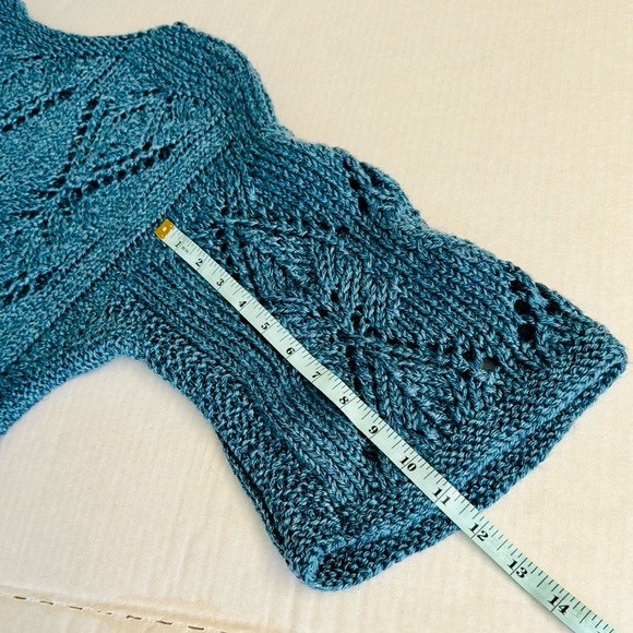 Vintage Hand Crocheted Gorgeous loose knit in teal.One of a kind.Size M - Picture 8 of 8